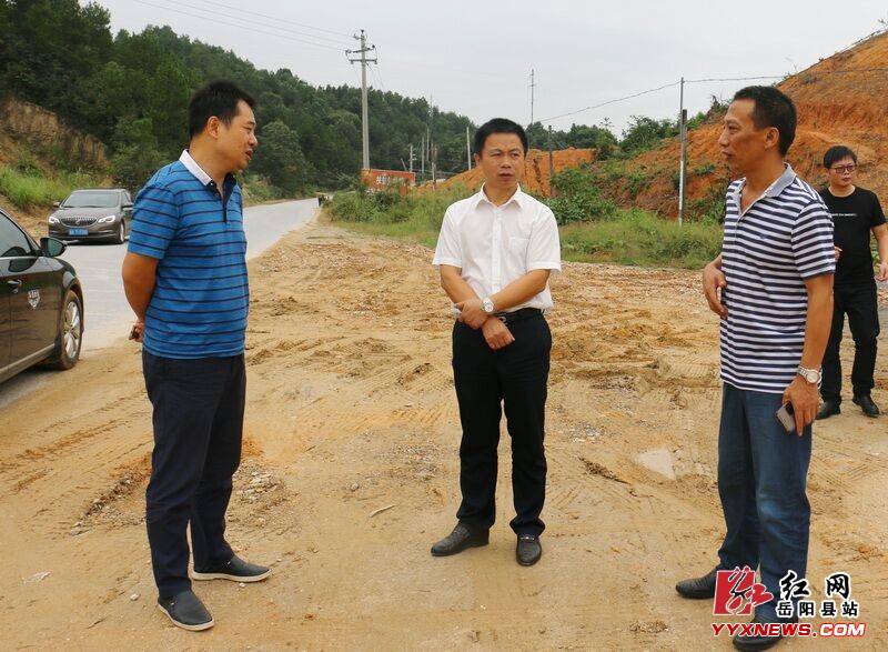 王卫兵到公田镇督导安全稳定工作