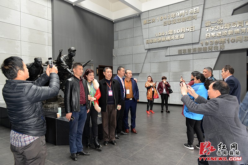 英雄儿女品牌联盟来我县博物馆参观