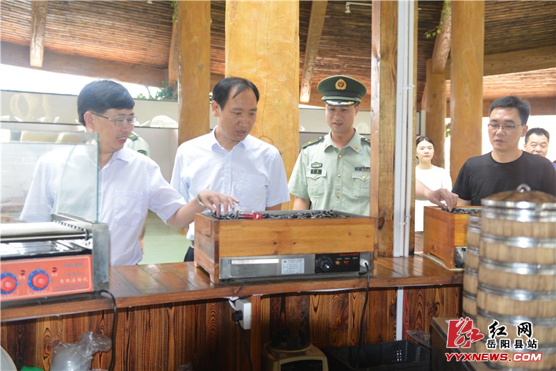 周里调研旅游行业安全生产工作