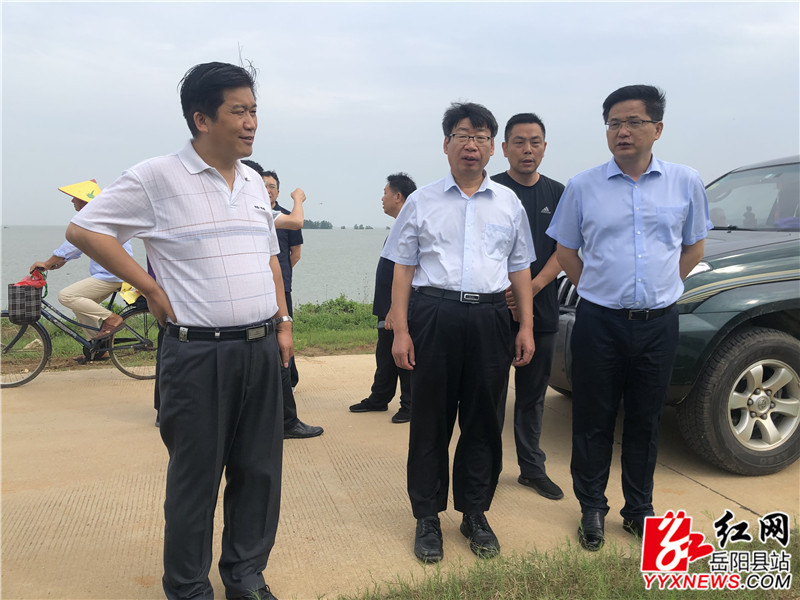 刘伟平2.jpg 刘伟平2.jpg