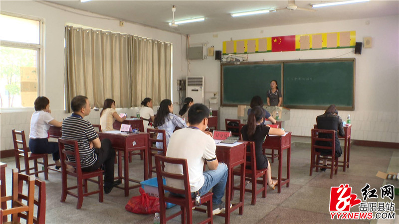 面试考场_副本.jpg 面试考场_副本.jpg