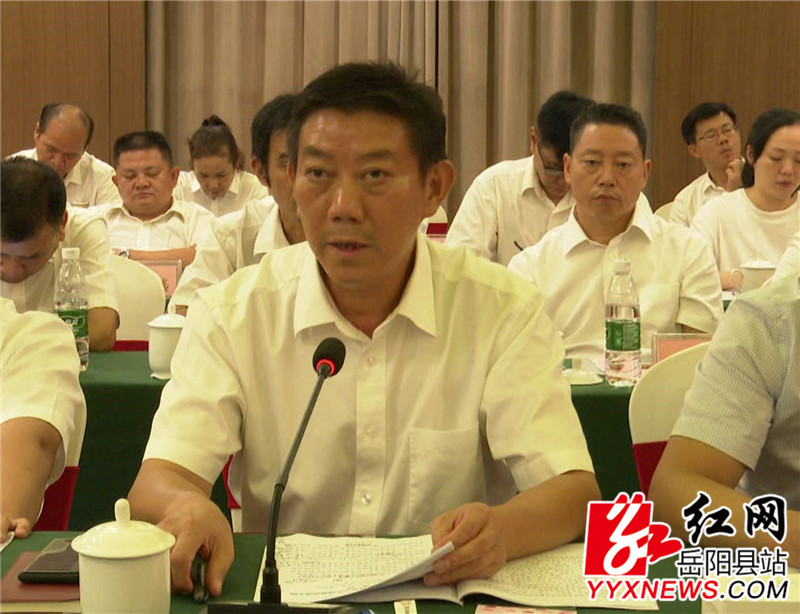 袁陆保讲话_副本.jpg 袁陆保讲话_副本.jpg