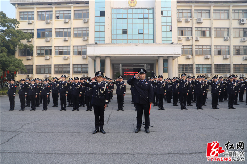 升旗仪式1_副本.jpg 升旗仪式1_副本.jpg