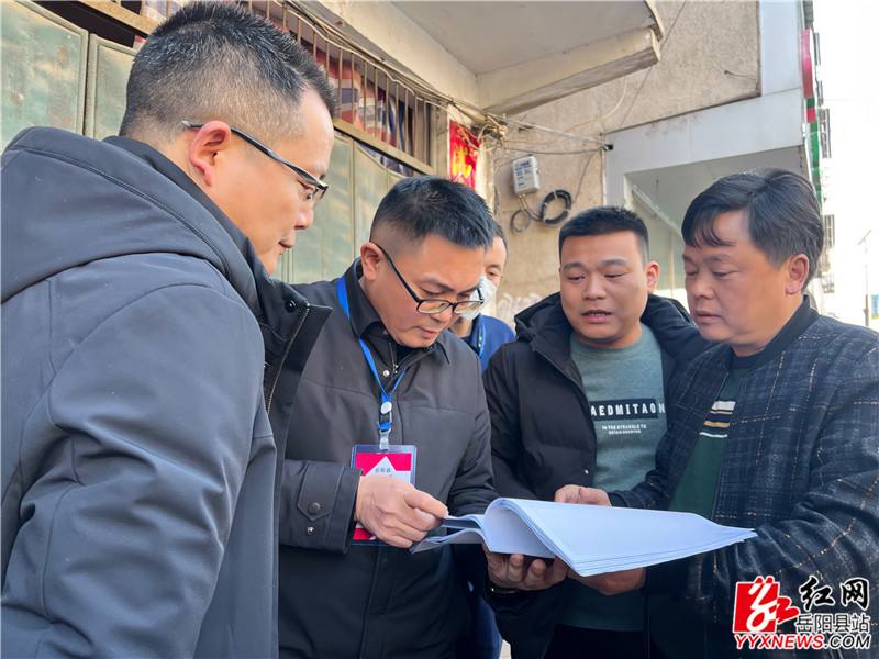 检查现场3_副本.jpg 检查现场3_副本.jpg