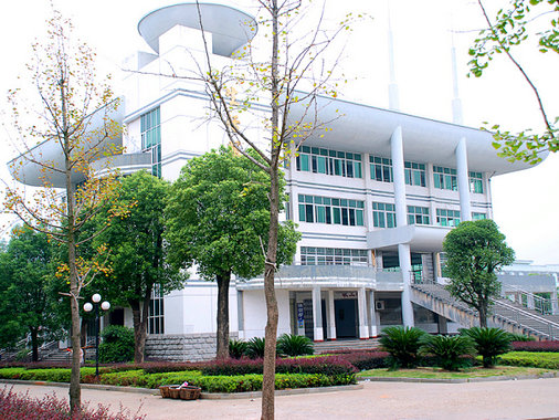 美丽校园之岳阳县二中