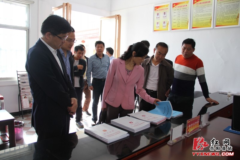 省委组织部督导我县村“两委”换届选举工作