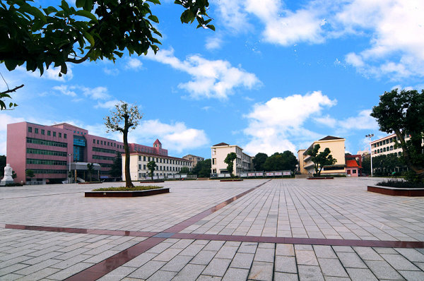 美丽校园之岳阳县二中