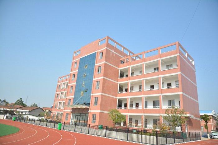 美丽校园之城关镇一中