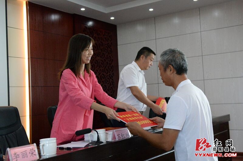 ��������ѧ�ж�����78��ƶ��ѧ��Բ��ѧ��