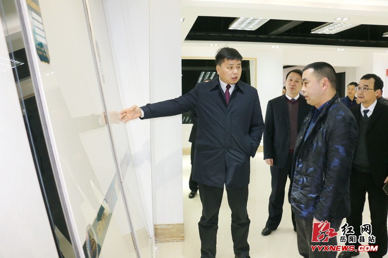 曾平原赴园区调研实体经济发展情况