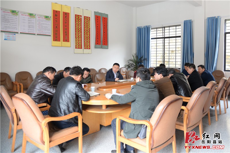 �������������򶽵���׼��ƶ