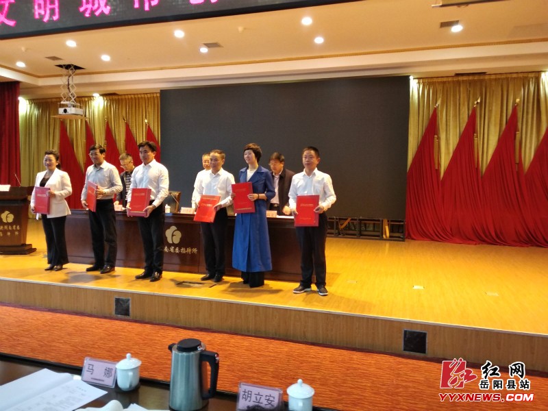 �����ٴ���ѡ��ȫ�����������������С�