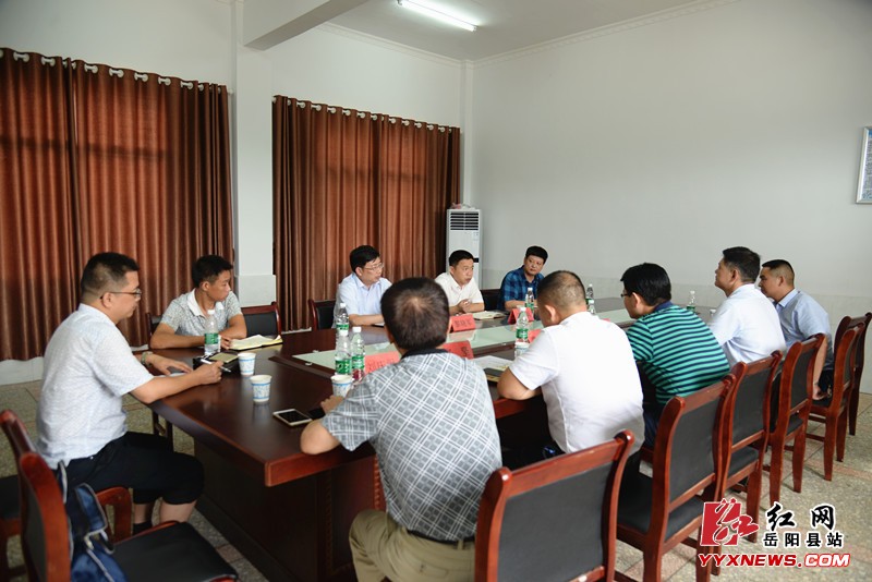 王卫兵调研红色文化阵地建设工作