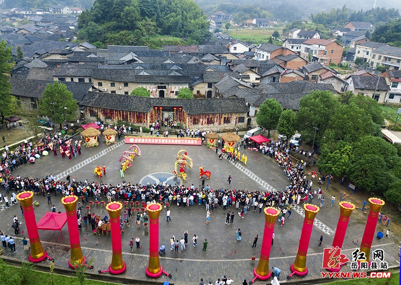 张谷英村:庆丰收 晒金秋