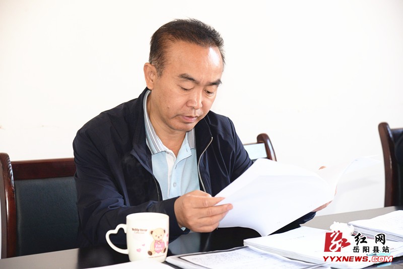 王保林到新开镇督导精准扶贫工作