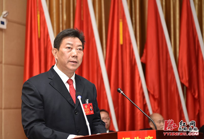 ��Э�����ص�ʮ����ίԱ������λ���¡�ؿ�Ļ