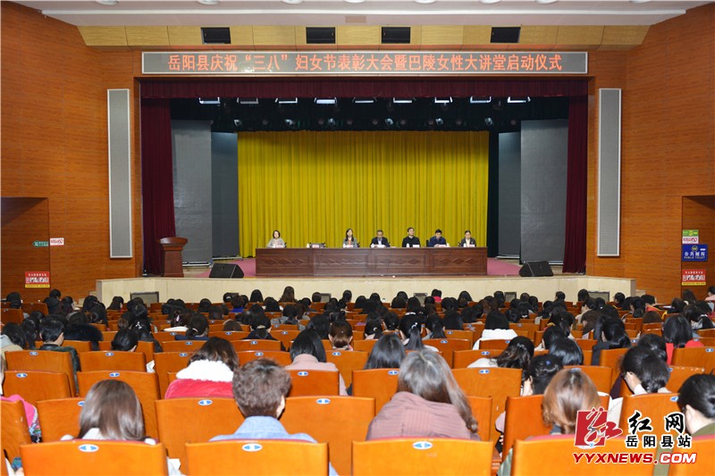 ������ף�����ˡ������Ͷ���Ů��