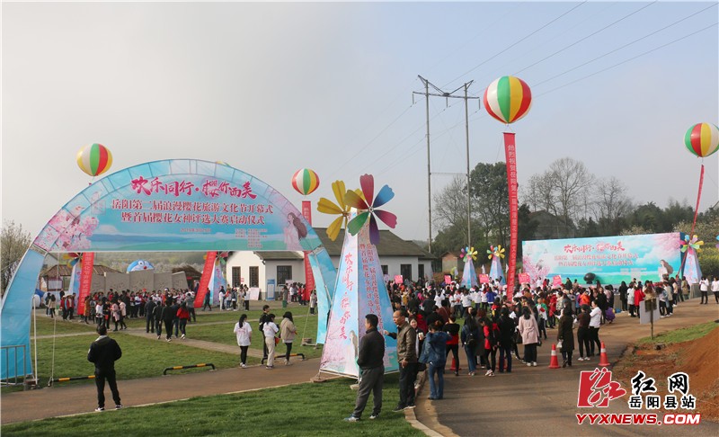 ������ͬ�� ӣ��������ڶ���ӣ�������Ļ��ڿ�Ļ