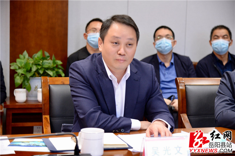 刘启峰来我县巡查新墙河