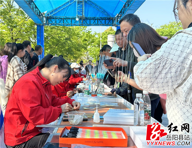 浮标制作1.jpg 浮标制作1.jpg